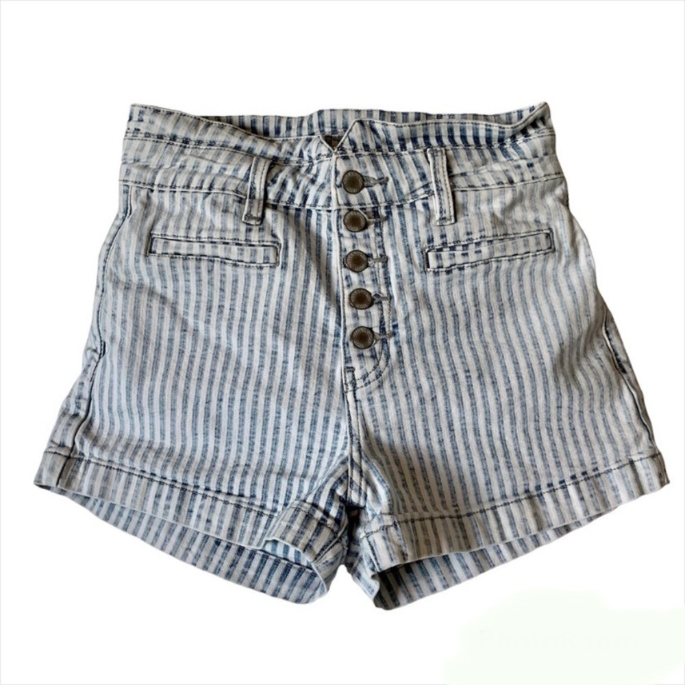 Kancan High Rise Button Fly Striped Denim Short Small